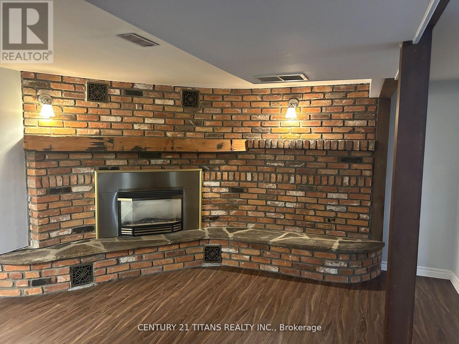 Bsmt - 349 Carnaby Court, Oshawa, Ontario  L1G 6N7 - Photo 2 - E12446472