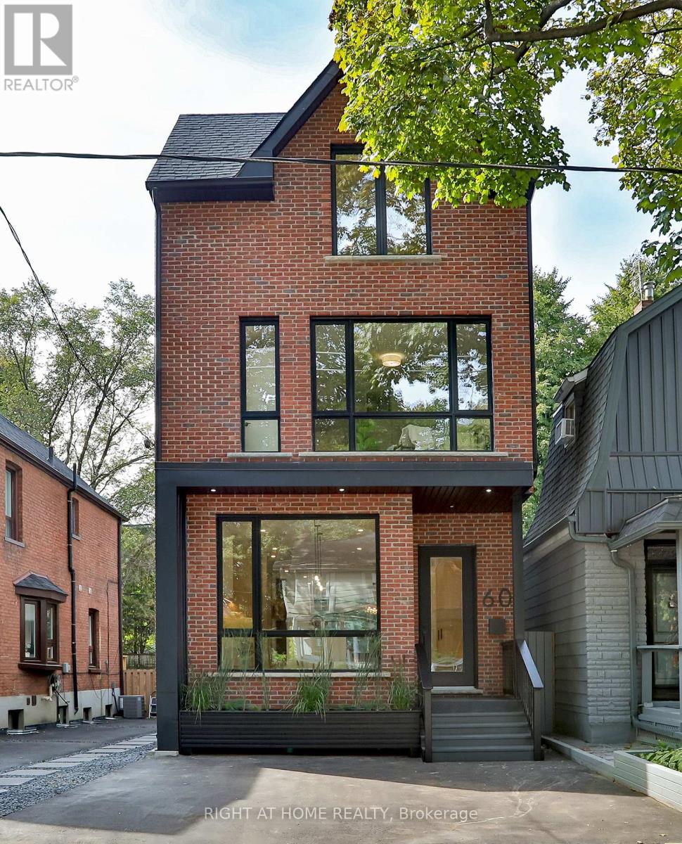 60 WINNIFRED AVENUE, Toronto, Ontario