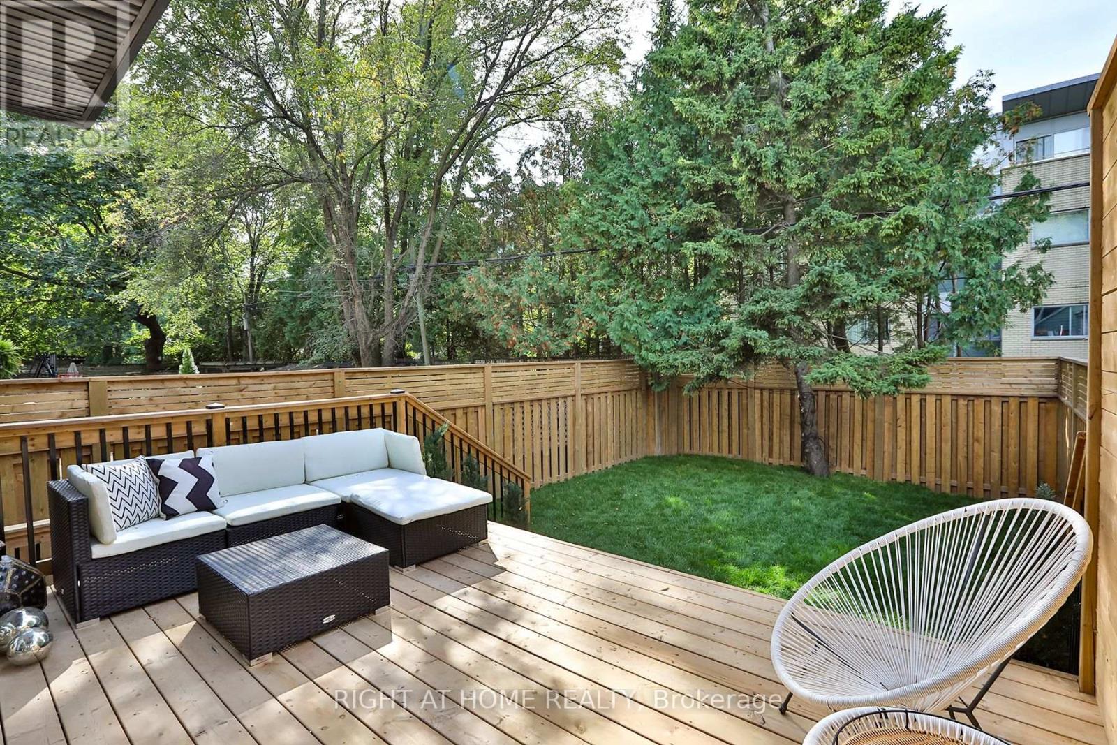 60 Winnifred Avenue, Toronto, Ontario  M4M 2X3 - Photo 35 - E12446485