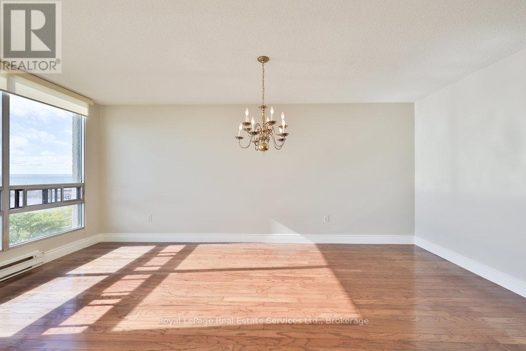 607 - 2170 Marine Drive, Oakville, Ontario  L6L 5V1 - Photo 12 - W12446546