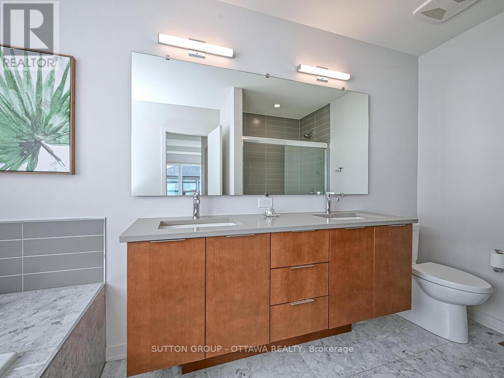 732 Wooler Place, Ottawa, Ontario  K1T 0T5 - Photo 20 - X12446585