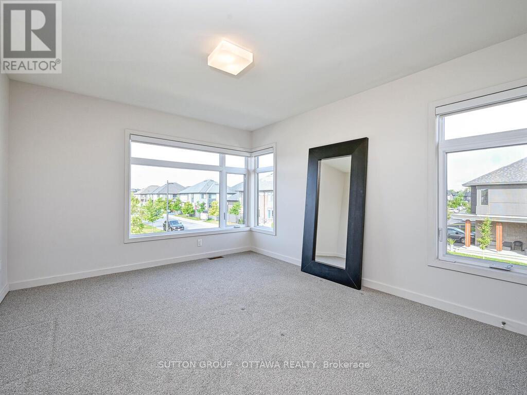732 Wooler Place, Ottawa, Ontario  K1T 0T5 - Photo 26 - X12446585