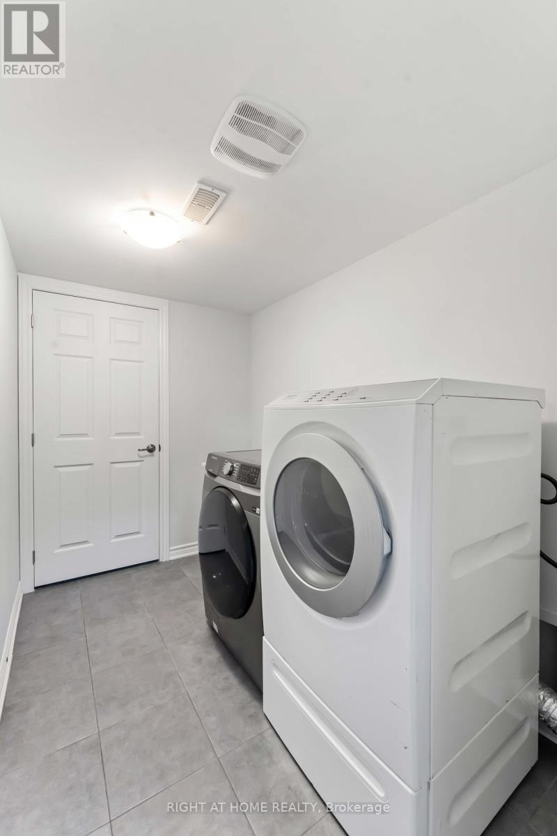 411 Gerardia Lane, Ottawa, Ontario  K4A 1C7 - Photo 20 - X12446598