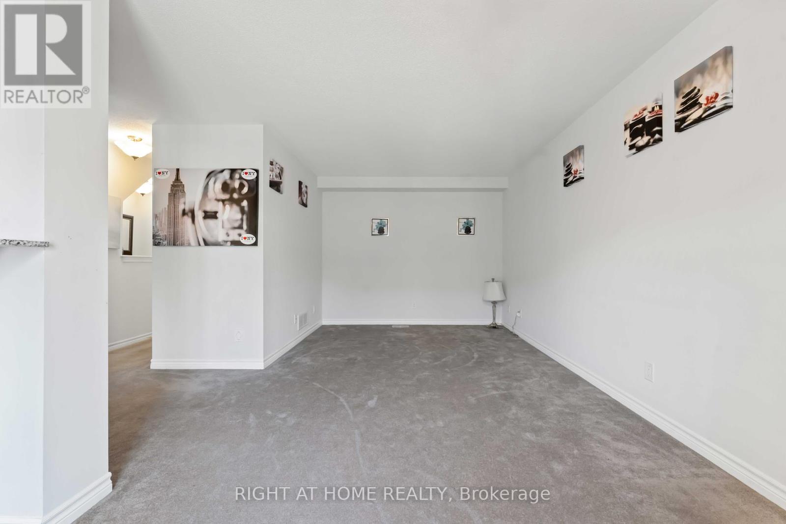 411 Gerardia Lane, Ottawa, Ontario  K4A 1C7 - Photo 6 - X12446598