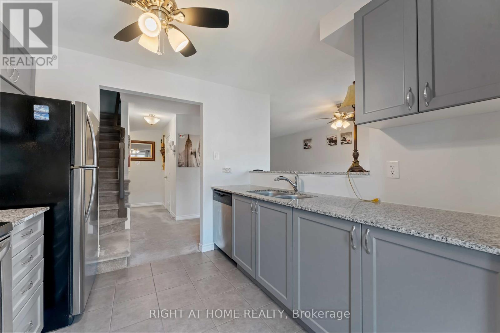 411 Gerardia Lane, Ottawa, Ontario  K4A 1C7 - Photo 8 - X12446598