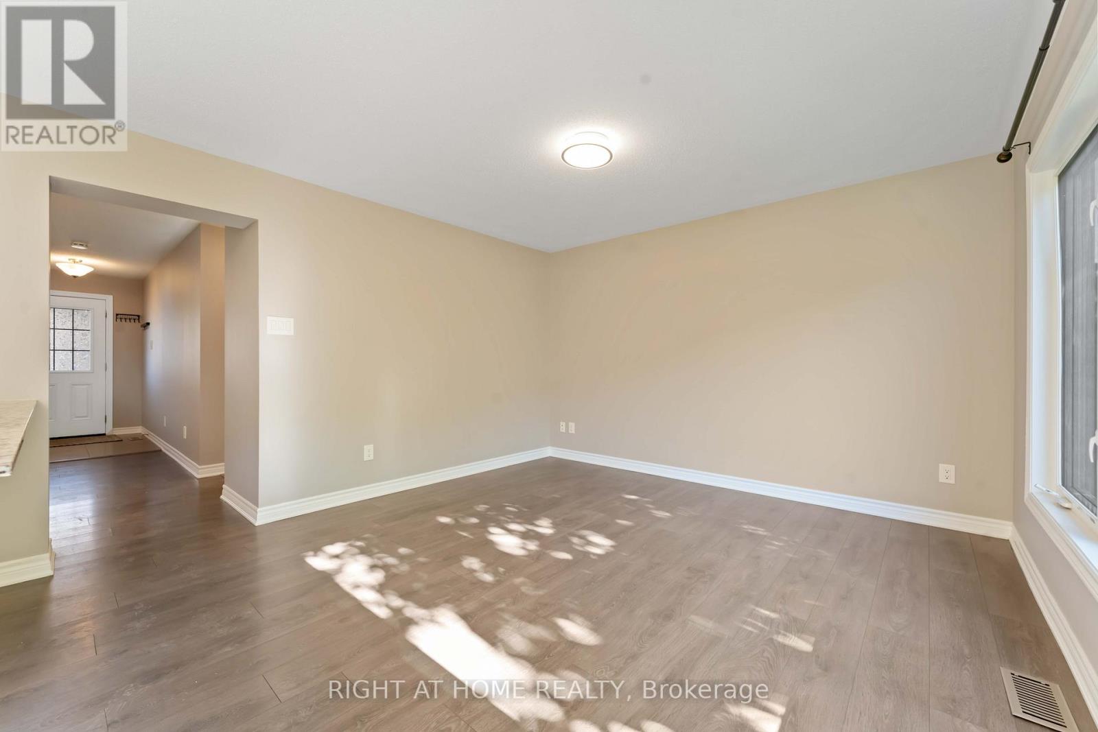 113 Maestro Avenue, Ottawa, Ontario  K2S 0V4 - Photo 15 - X12446599