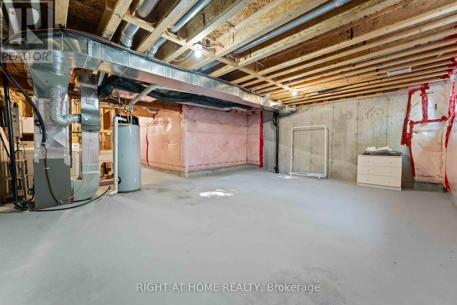 113 Maestro Avenue, Ottawa, Ontario  K2S 0V4 - Photo 24 - X12446599