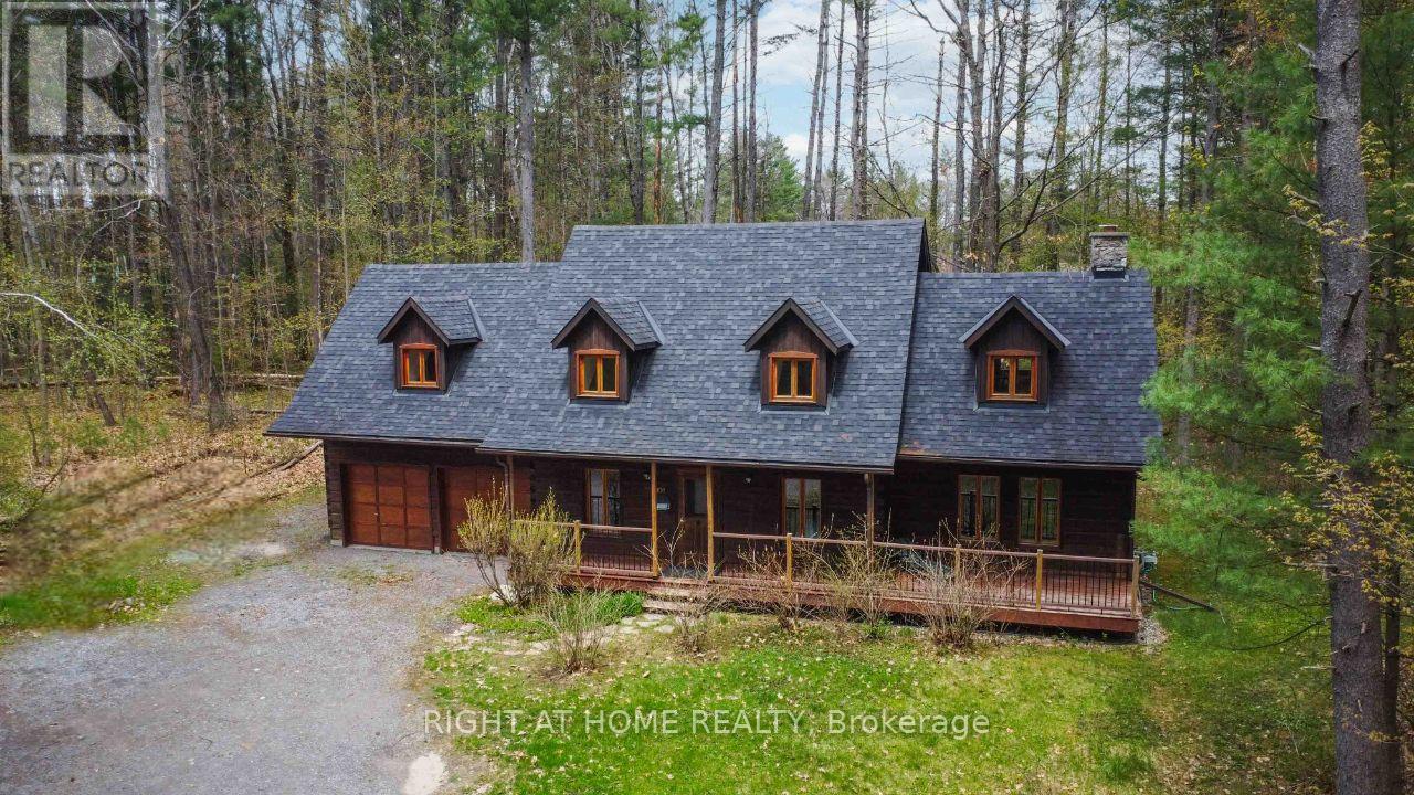 101 Myrtle Lane, Ottawa, Ontario  K0A 3M0 - Photo 2 - X12446603