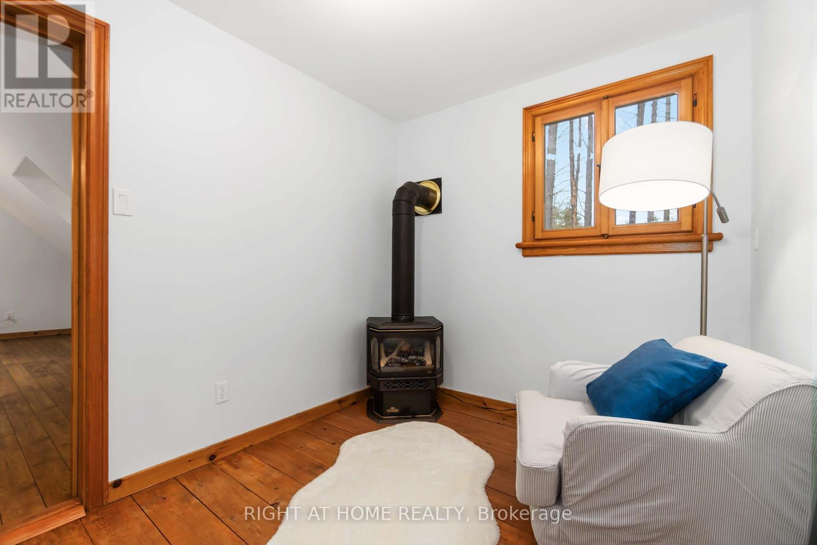 101 Myrtle Lane, Ottawa, Ontario  K0A 3M0 - Photo 24 - X12446603