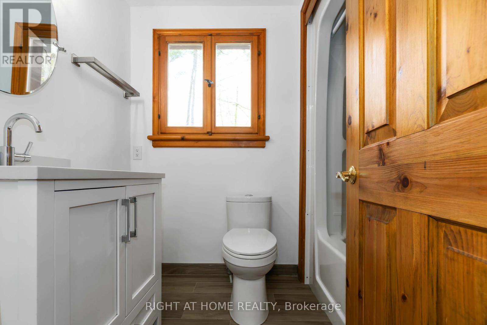 101 Myrtle Lane, Ottawa, Ontario  K0A 3M0 - Photo 32 - X12446603