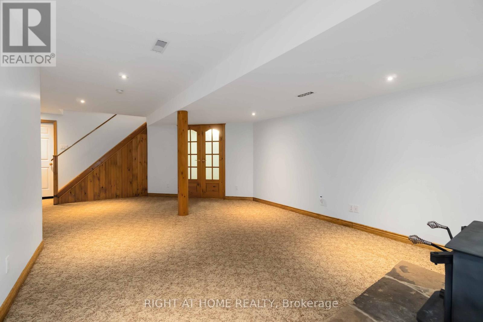 101 Myrtle Lane, Ottawa, Ontario  K0A 3M0 - Photo 34 - X12446603