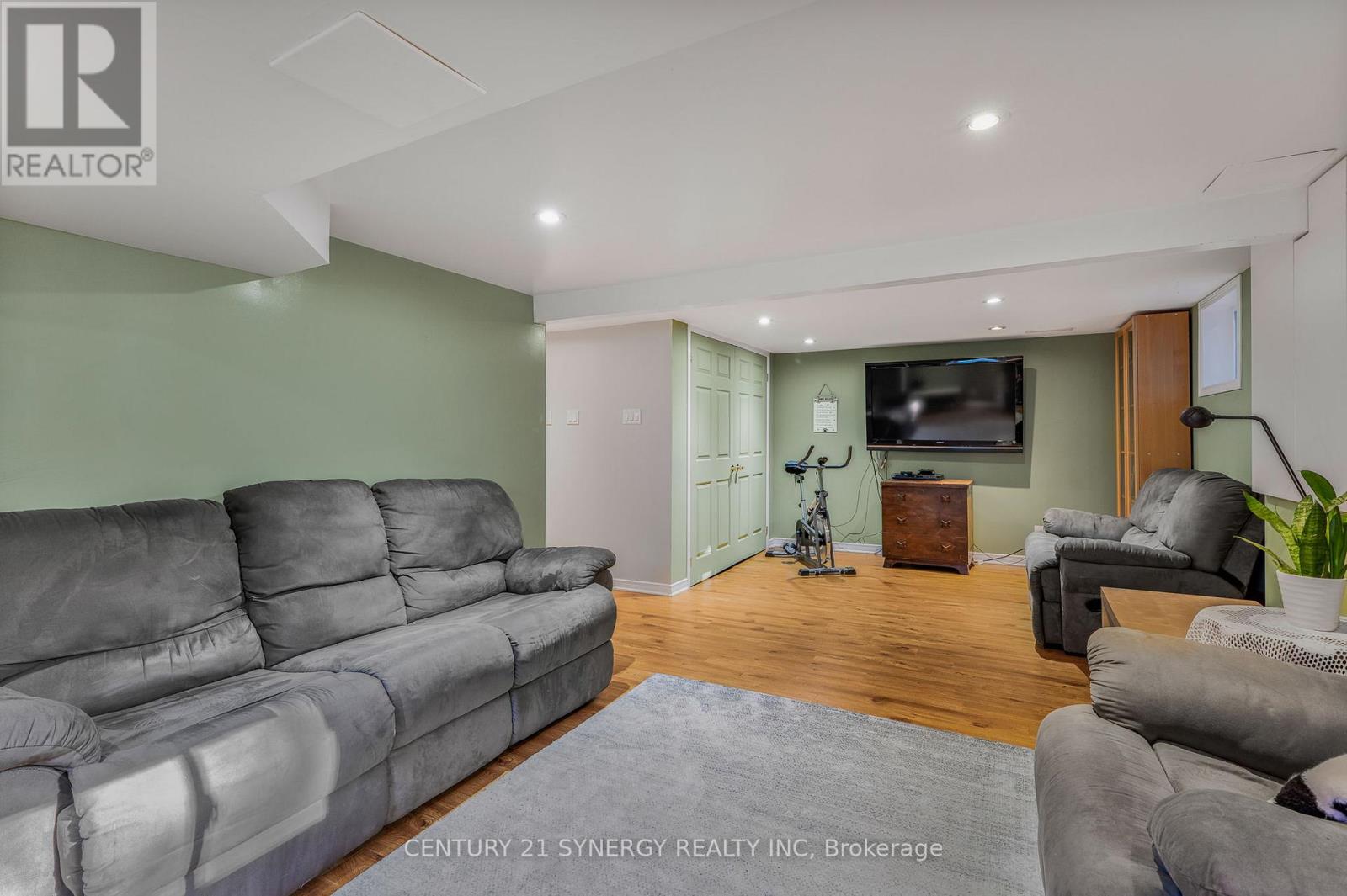 1174 Greyrock Crescent, Ottawa, Ontario  K2C 2A4 - Photo 24 - X12446647