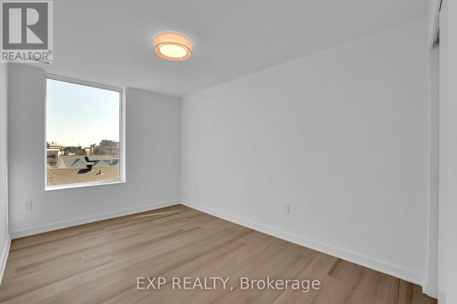 812 - 36 Robinson Avenue, Ottawa, Ontario  K1S 8N8 - Photo 7 - X12446659