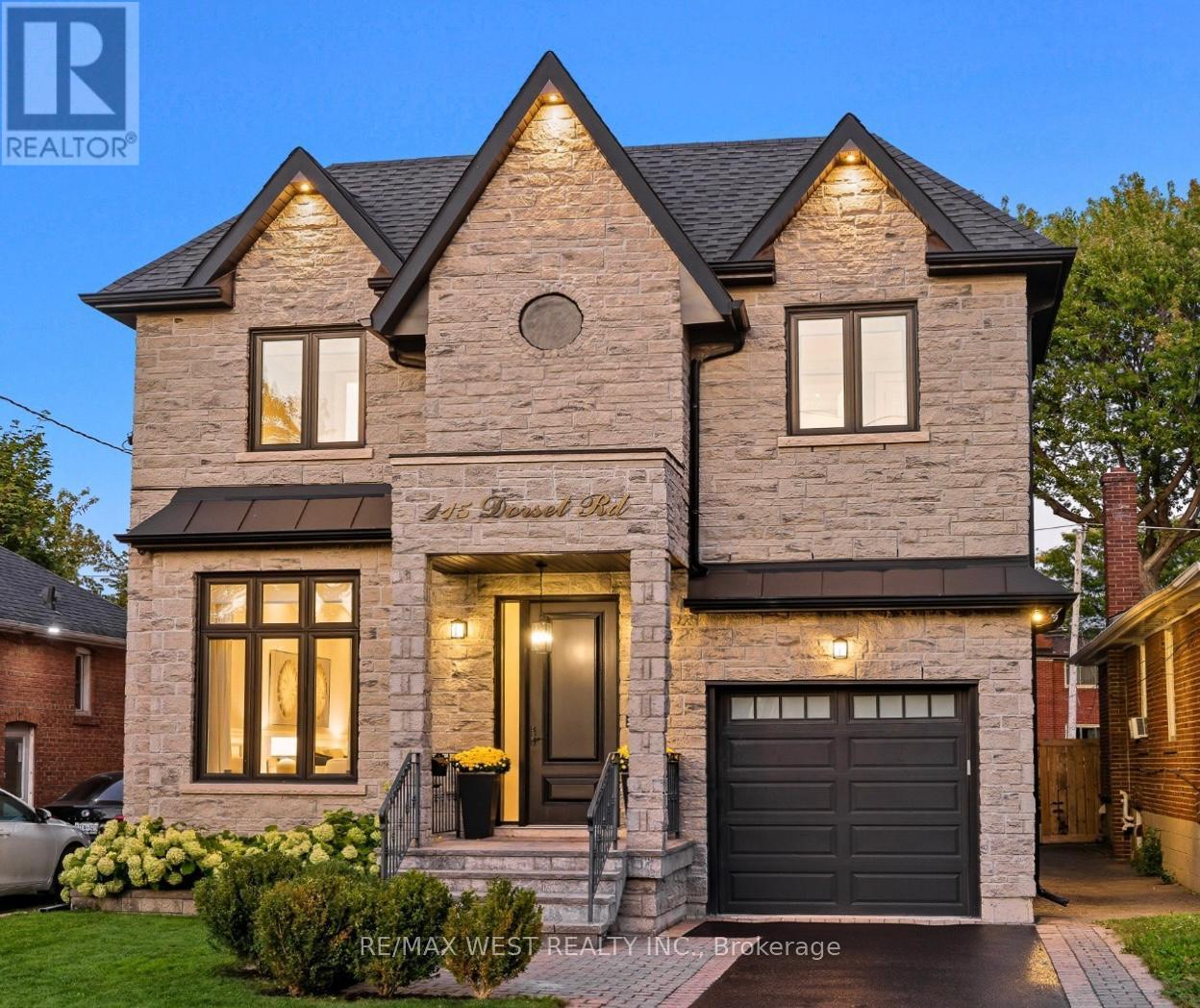 115 DORSET ROAD, Toronto, Ontario