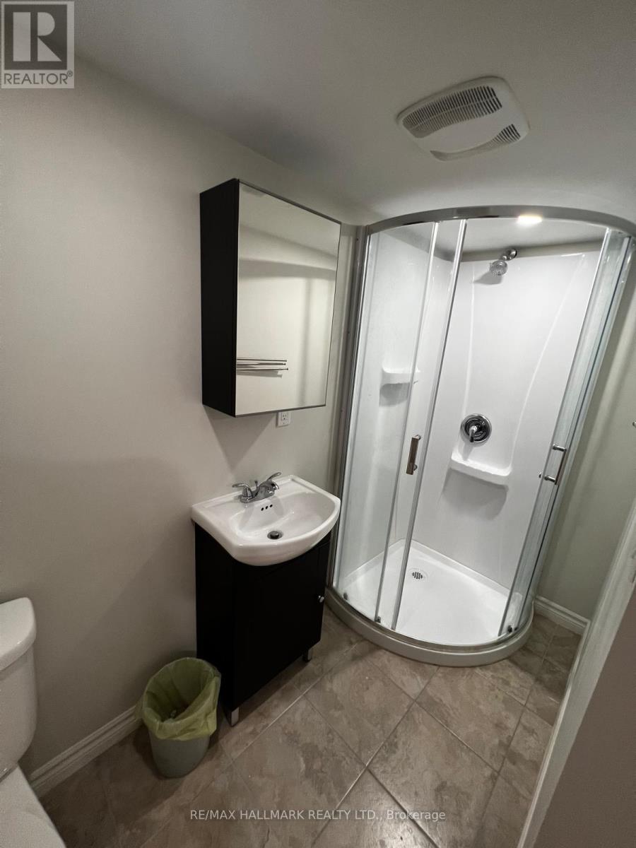 85 Watkins Glen Crescent, Aurora, Ontario  L4G 7P4 - Photo 17 - N12446349