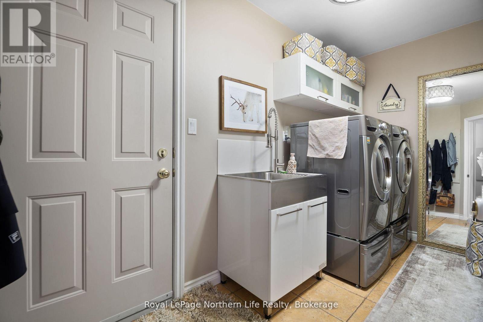 1111 Lawson Street, North Bay, Ontario  P1B 9H4 - Photo 29 - X12446564