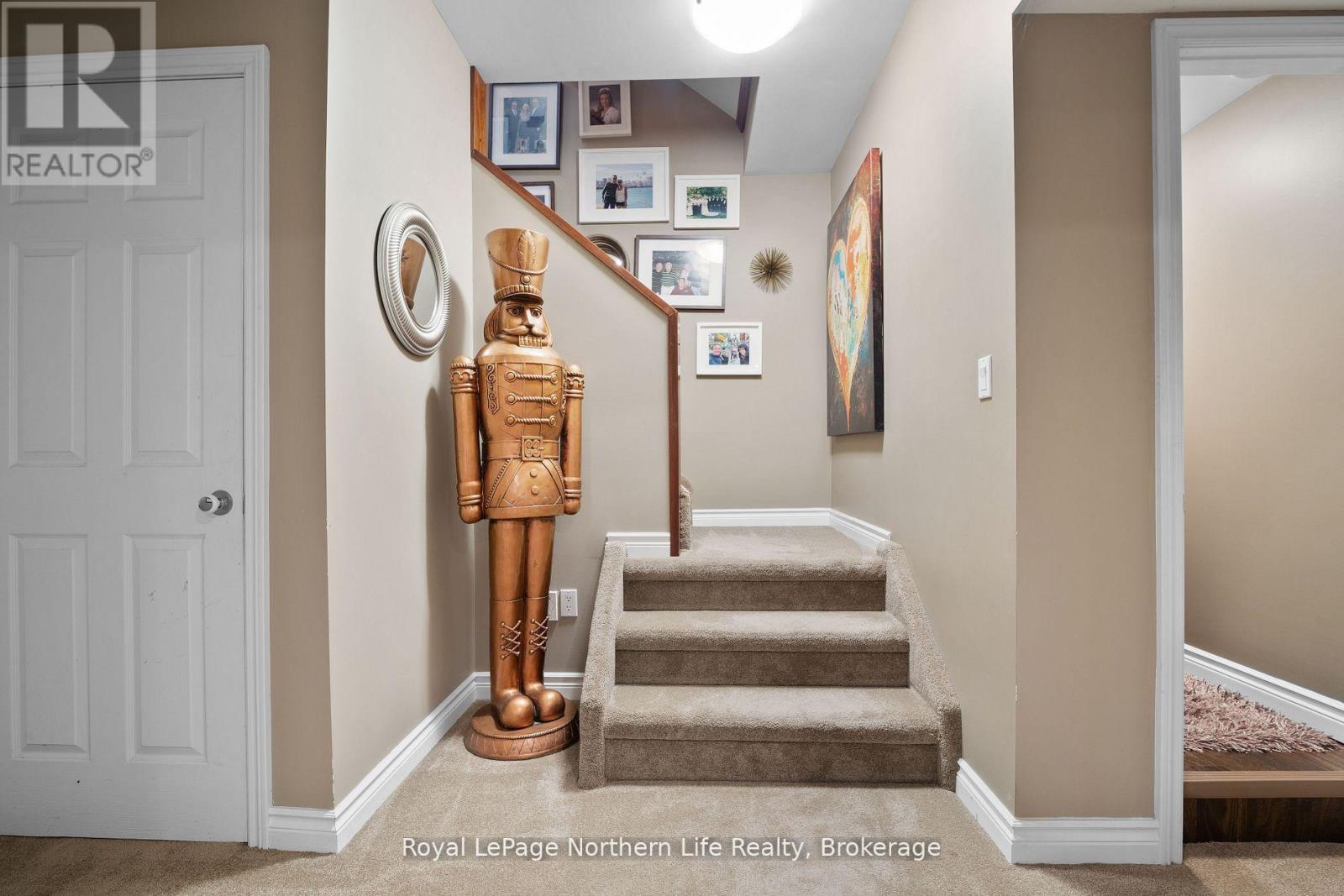 1111 Lawson Street, North Bay, Ontario  P1B 9H4 - Photo 30 - X12446564