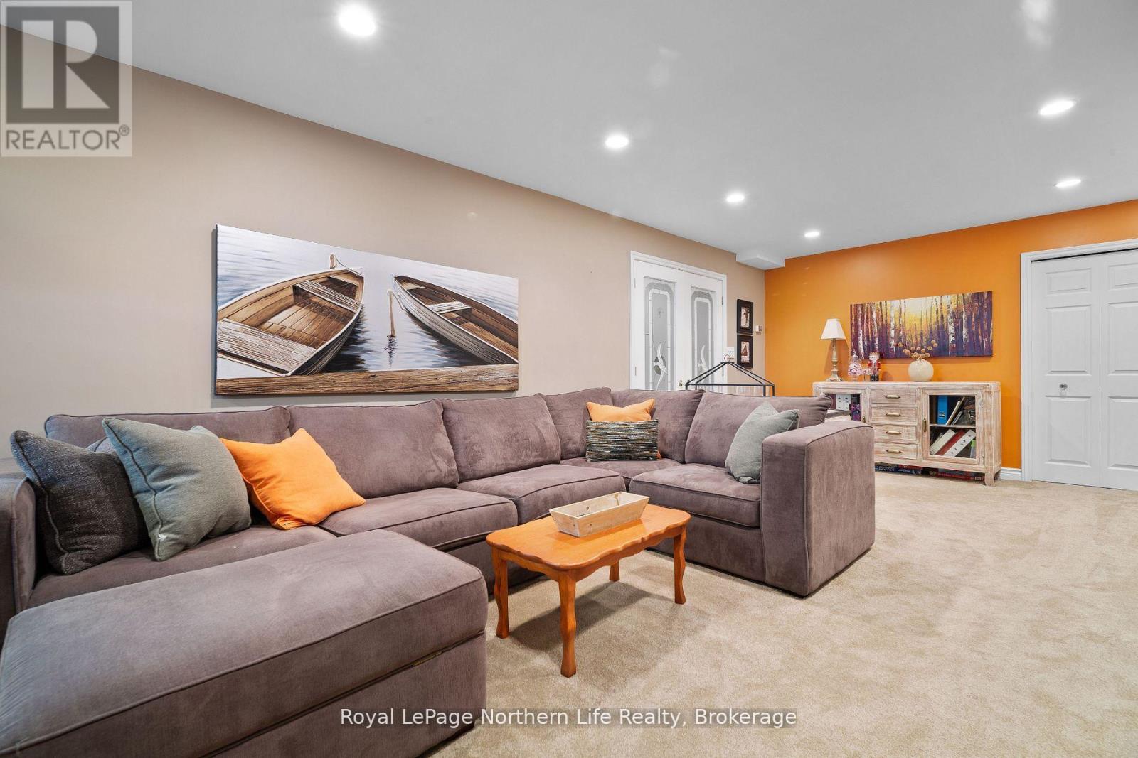 1111 Lawson Street, North Bay, Ontario  P1B 9H4 - Photo 34 - X12446564