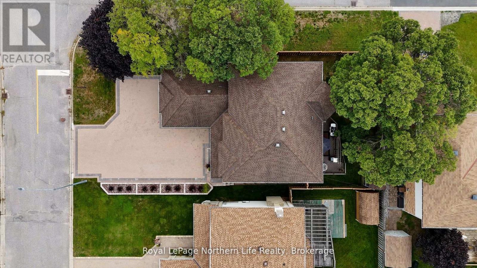 1111 Lawson Street, North Bay, Ontario  P1B 9H4 - Photo 45 - X12446564