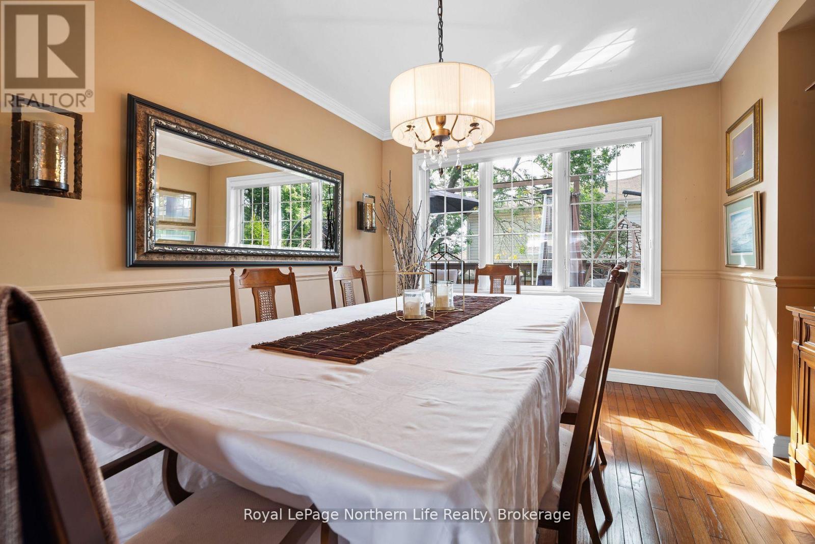 1111 Lawson Street, North Bay, Ontario  P1B 9H4 - Photo 7 - X12446564