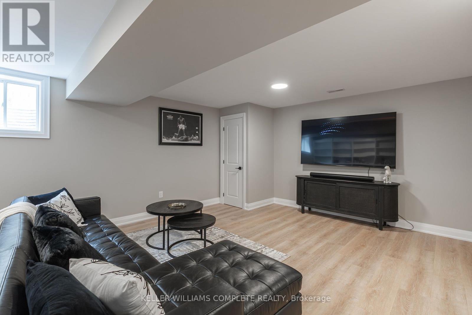 619 Brian Street, Fort Erie, Ontario  L2A 6W1 - Photo 29 - X12446648