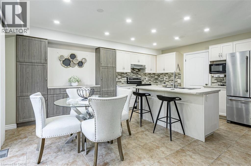 13 RIDGEWOOD Court, Woodstock, Ontario