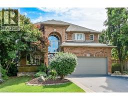 15 PELHAM Drive, Ancaster, Ontario