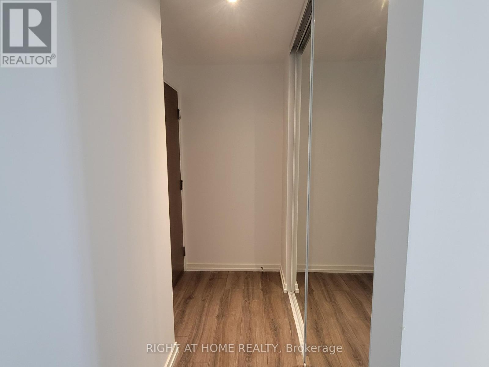 2809 - 7890 Jane Street, Vaughan, Ontario  L4K 0K9 - Photo 3 - N12446457