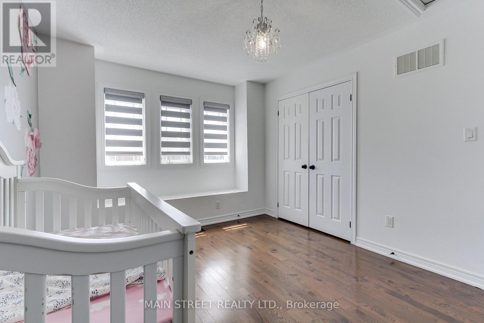 1386 Dallman Street, Innisfil (Lefroy), Ontario  L0L 1W0 - Photo 39 - N12446463