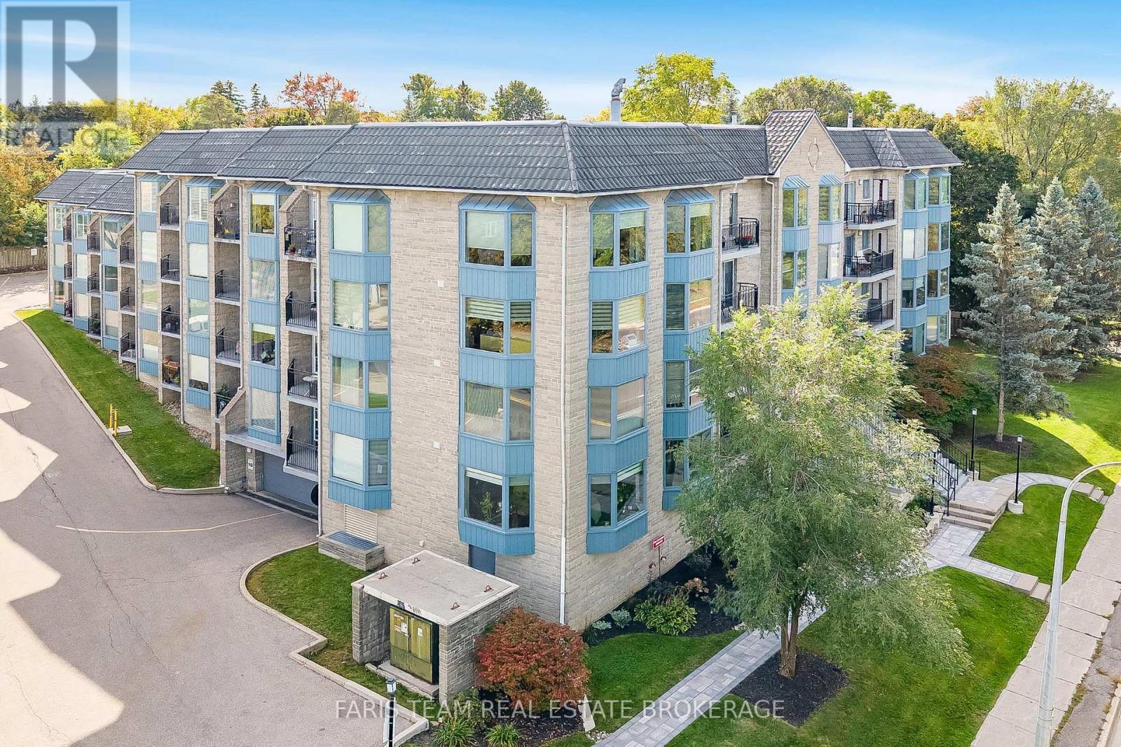 307 - 85 Wellington Street W, Aurora (Aurora Village), Ontario  L4G 2P2 - Photo 3 - N12446482