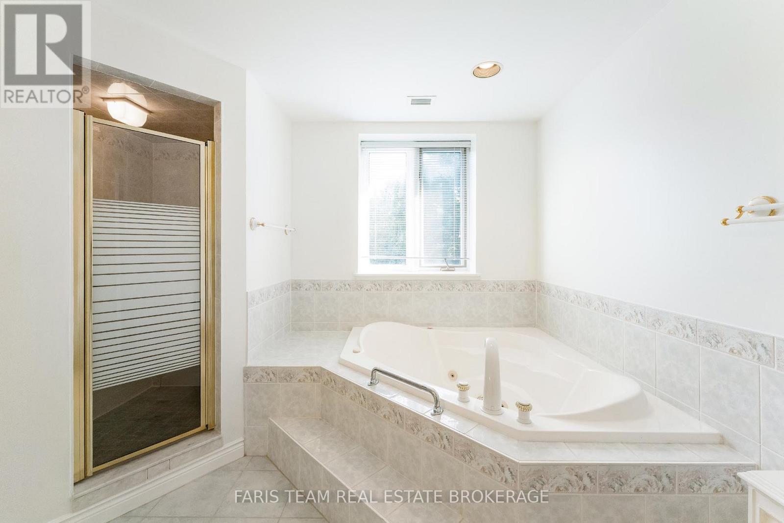 307 - 85 Wellington Street W, Aurora (Aurora Village), Ontario  L4G 2P2 - Photo 30 - N12446482
