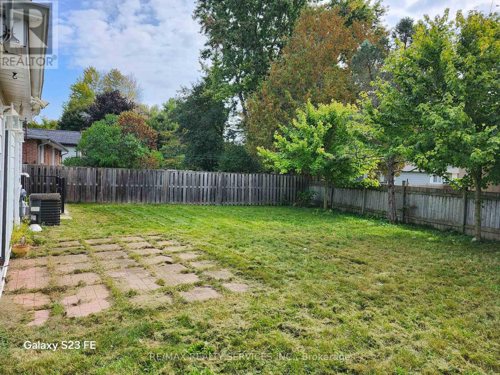 5 Hammond Crescent, New Tecumseth, Ontario  L0G 1A0 - Photo 28 - N12446493