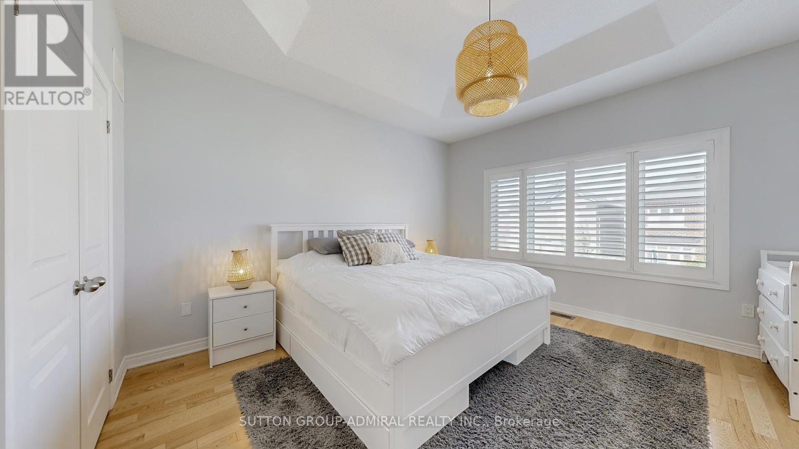 6 Andreeta Drive, Vaughan (Kleinburg), Ontario  L4H 4H4 - Photo 18 - N12446516