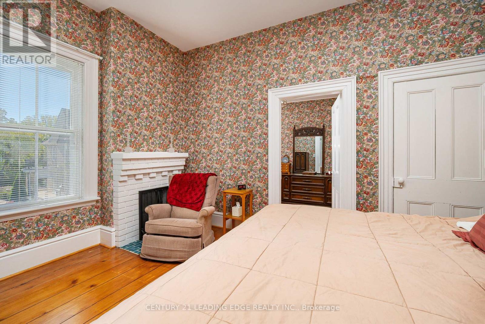 172 Main Street N, Markham (Old Markham Village), Ontario  L3P 1Y3 - Photo 21 - N12446533