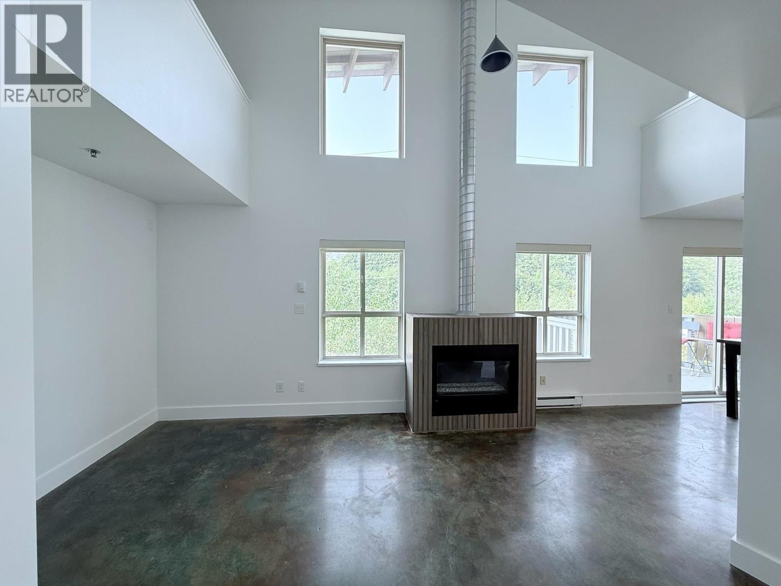 1 40775 TANTALUS ROAD, Squamish, British Columbia