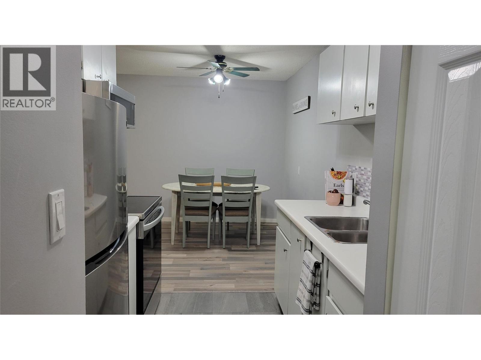 1299 Ponderosa Drive Unit# 407b, Sparwood, British Columbia  V0B 2G2 - Photo 5 - 10363117