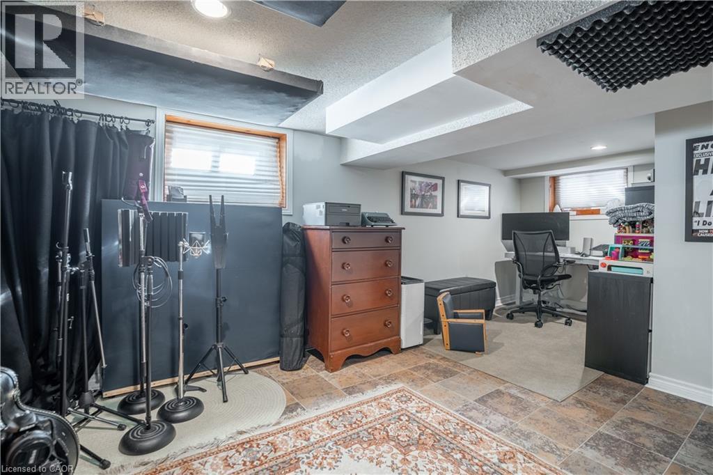 73 Kenilworth Avenue S, Hamilton, Ontario  L8K 2T1 - Photo 37 - 40776618