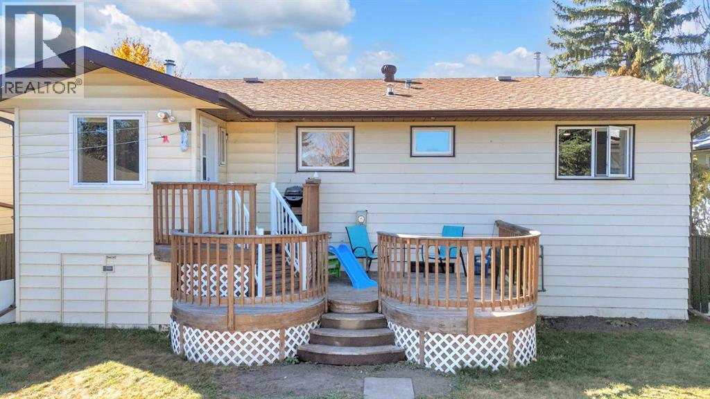 5336 37a Street, Innisfail, Alberta  T4G 1E5 - Photo 4 - A2262323