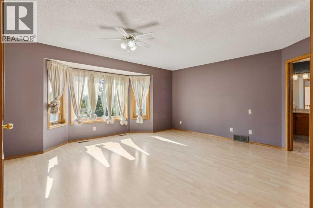 156 Edgevalley Circle Nw, Calgary, Alberta  T3A 4Y8 - Photo 23 - A2259770