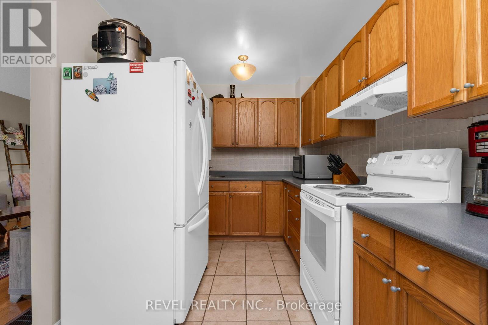 68 - 28 Donald Street, Barrie (Queen's Park), Ontario  L4N 4S6 - Photo 15 - S12446470