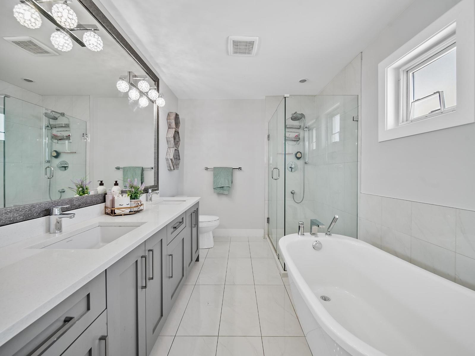 36051 Emily Carr Green, Abbotsford, British Columbia  V3G 0G1 - Photo 16 - R3054434