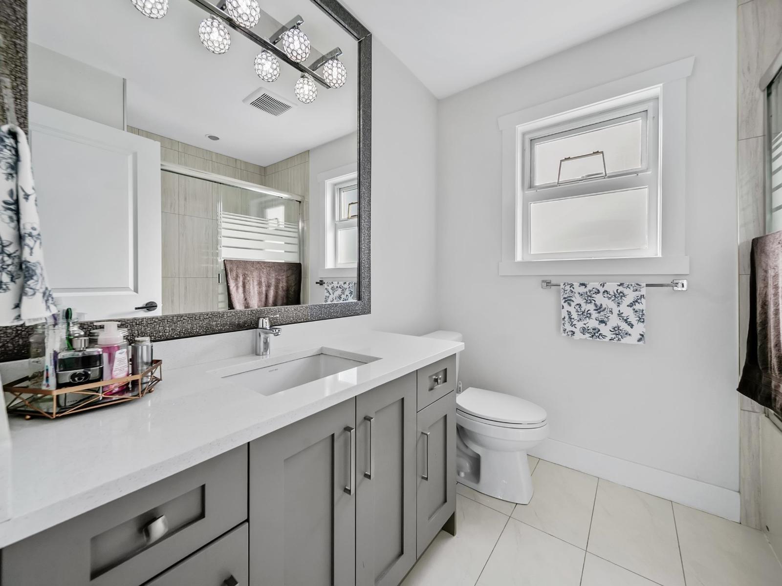 36051 Emily Carr Green, Abbotsford, British Columbia  V3G 0G1 - Photo 19 - R3054434