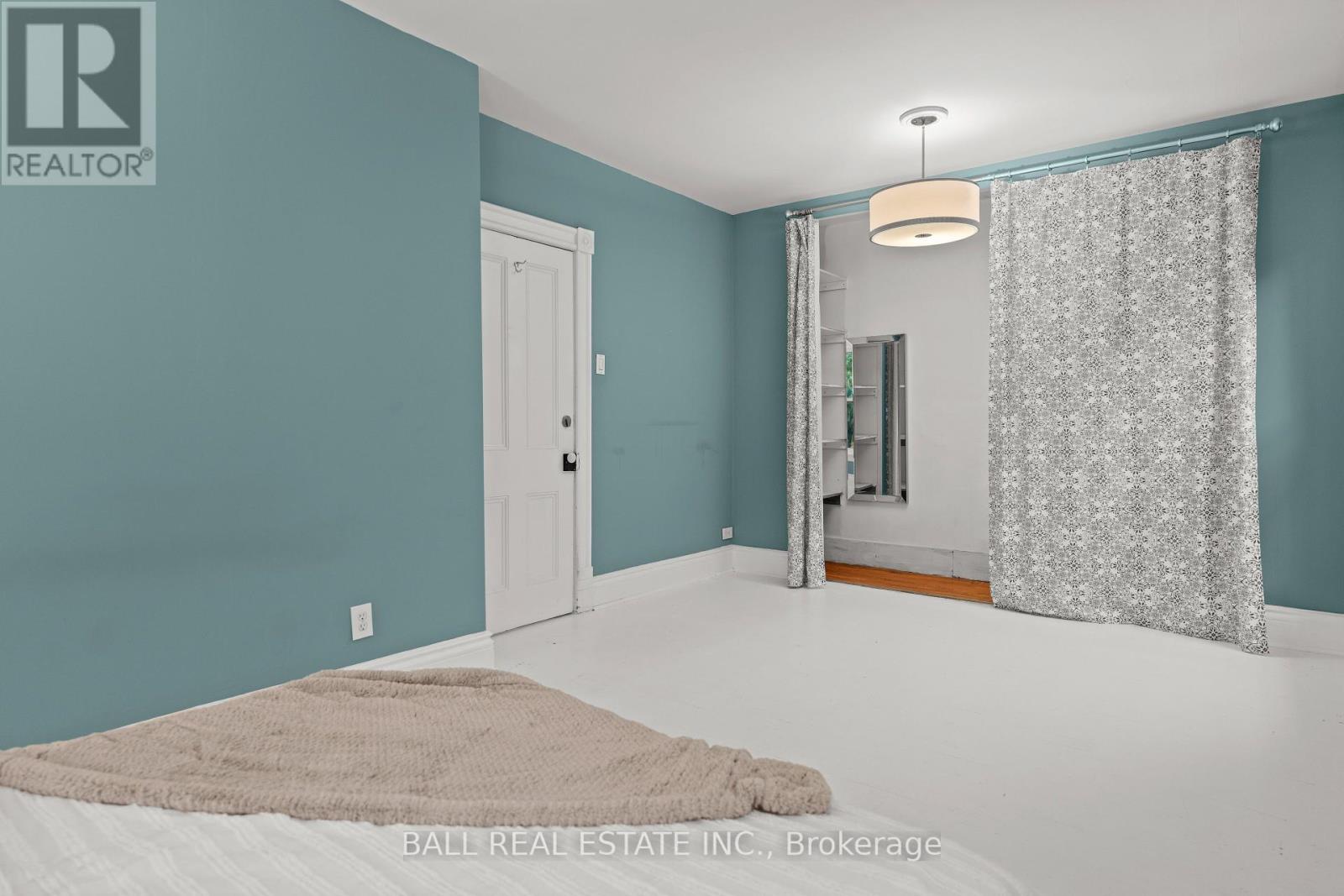581 Aylmer Street N, Peterborough, Ontario  K9H 3W8 - Photo 30 - X12446610