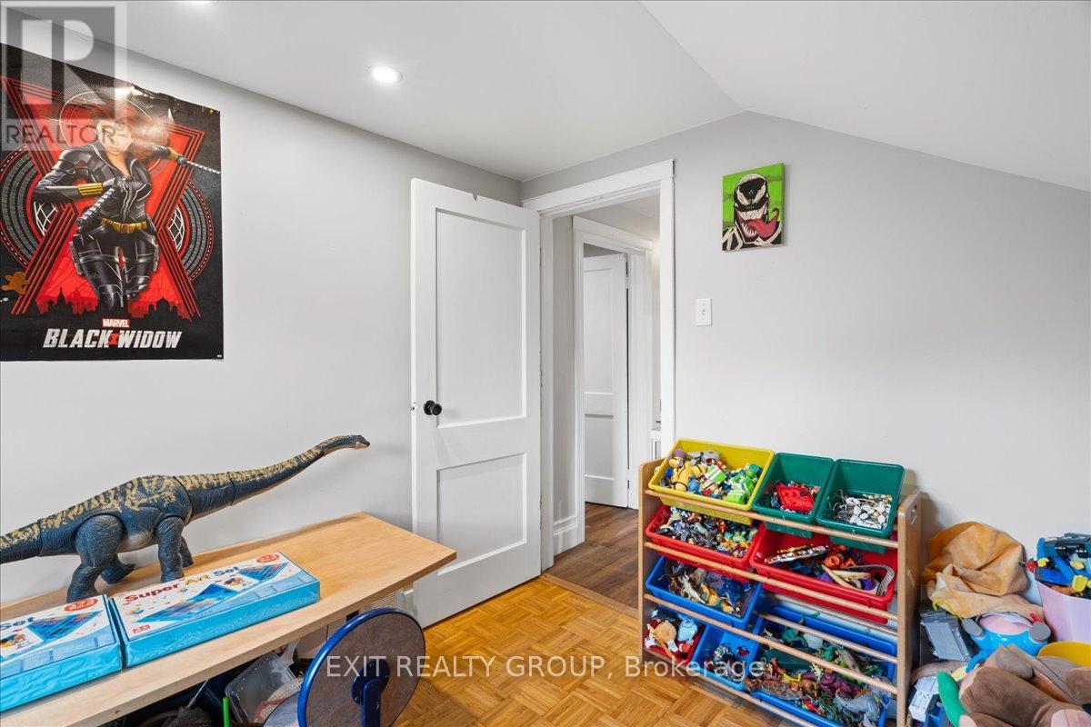 22714 Loyalist Parkway, Quinte West (Murray Ward), Ontario  K8V 5P7 - Photo 19 - X12446637