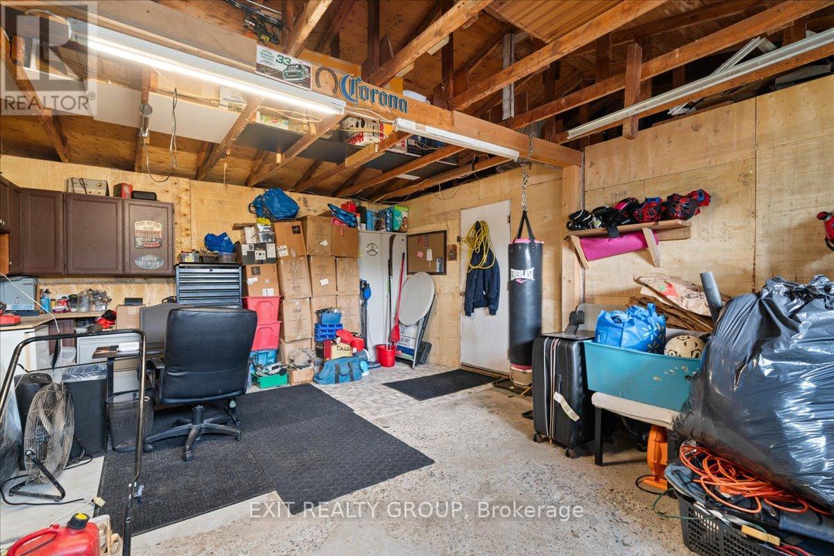 22714 Loyalist Parkway, Quinte West (Murray Ward), Ontario  K8V 5P7 - Photo 29 - X12446637