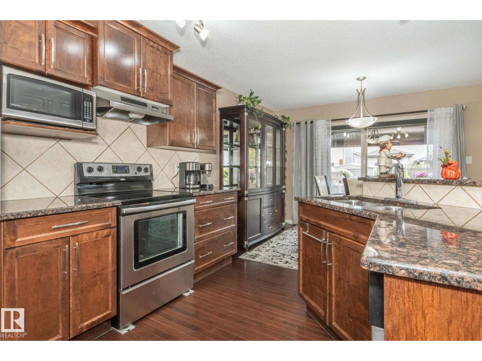 16023 138 St Nw, Edmonton, Alberta  T6V 0E2 - Photo 13 - E4460982