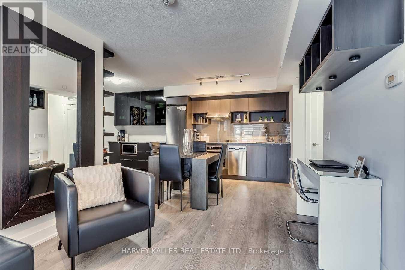 1206 - 7 Mabelle Avenue, Toronto (Islington-City Centre West), Ontario  M9A 4X7 - Photo 11 - W12446454