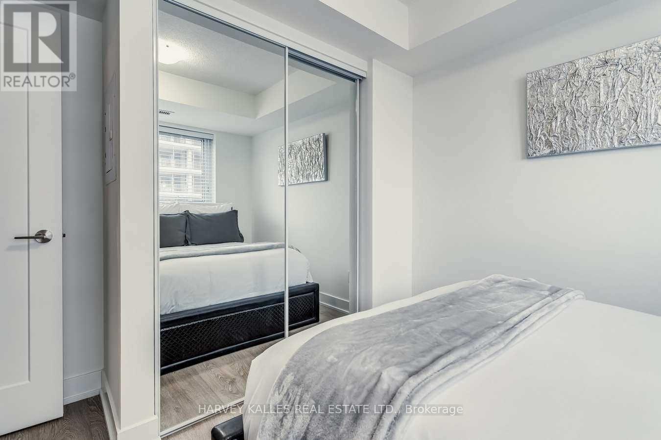 1206 - 7 Mabelle Avenue, Toronto (Islington-City Centre West), Ontario  M9A 4X7 - Photo 19 - W12446454