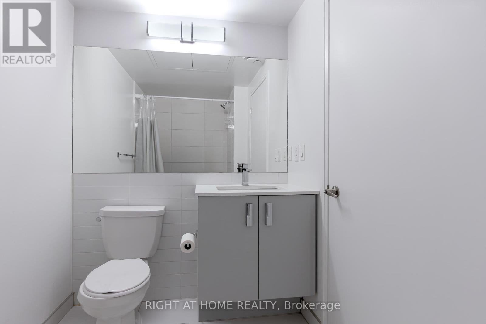 917 - 10 Gibbs Road, Toronto, Ontario  M9B 0E3 - Photo 14 - W12446465