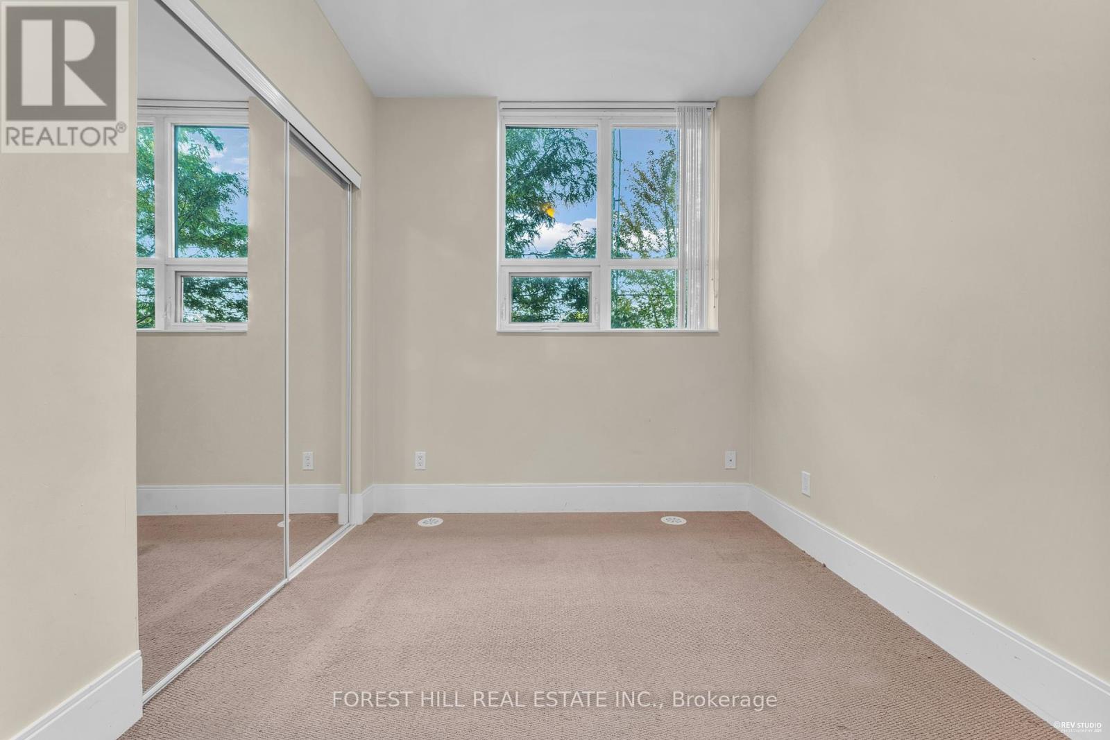 Th03 - 15 Viking Lane, Toronto, Ontario  M9B 0A4 - Photo 31 - W12446467